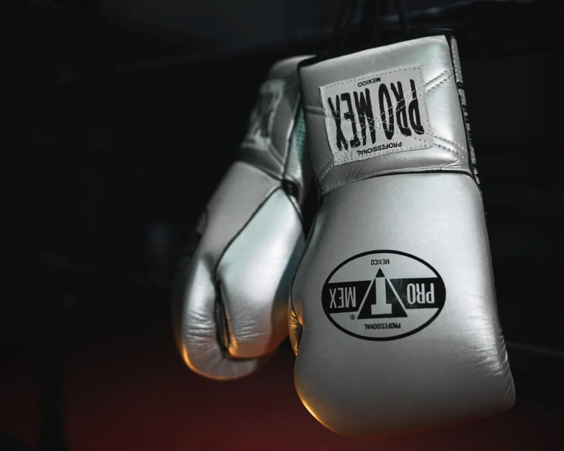 Pro Mex Professional Edge Lace Training/Sparring Boxing Gloves