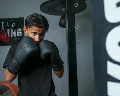 TITLE Black Bolstered Leather Bag Boxing Gloves