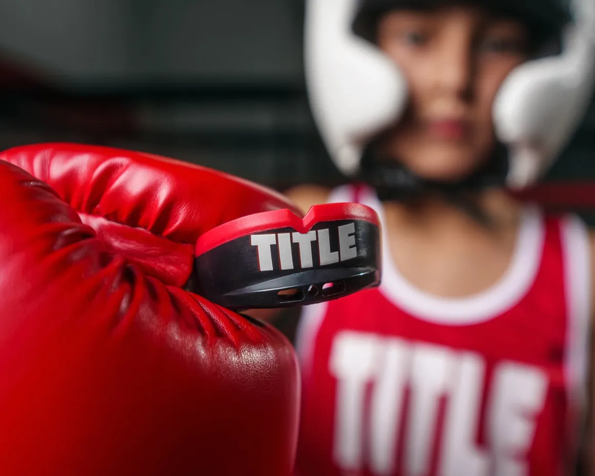TITLE Boxing Air Force Duo-Defense Youth Mouthguard 2.0