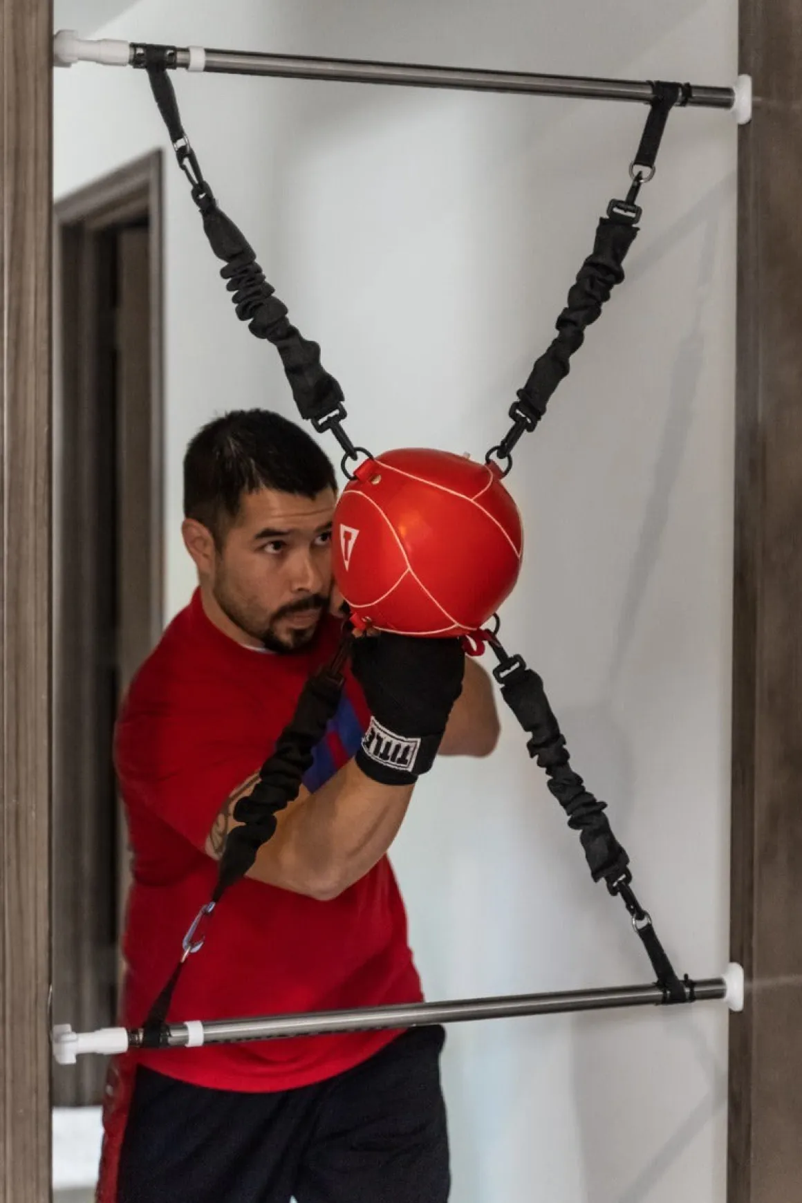 TITLE Boxing Doorway Bag Set