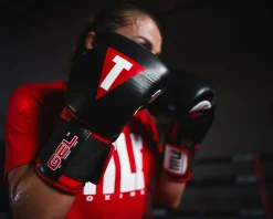 TITLE Boxing Gel Generation Leather Bag Boxing Gloves