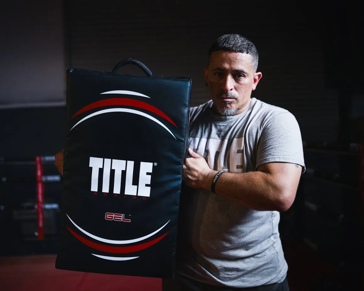 TITLE Boxing Gel Ripple Strike Shield