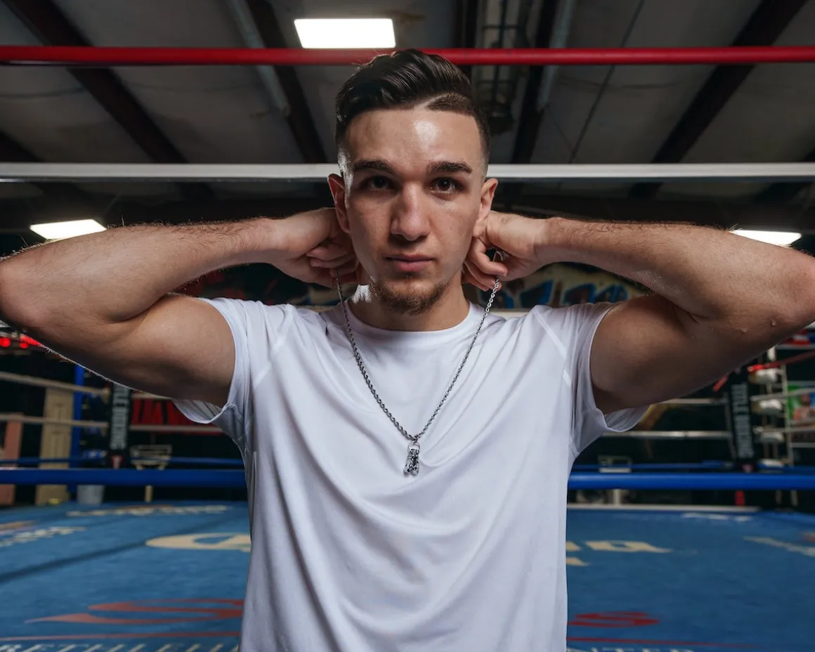 TITLE Boxing Gloves Necklace