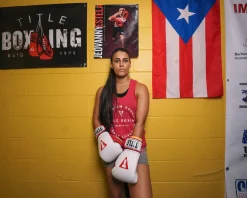 TITLE Boxing Hanging Glove Banner