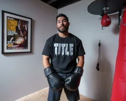 TITLE Boxing Iconic Block Tee