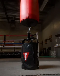 TITLE Boxing Inside Bag Work Anchor