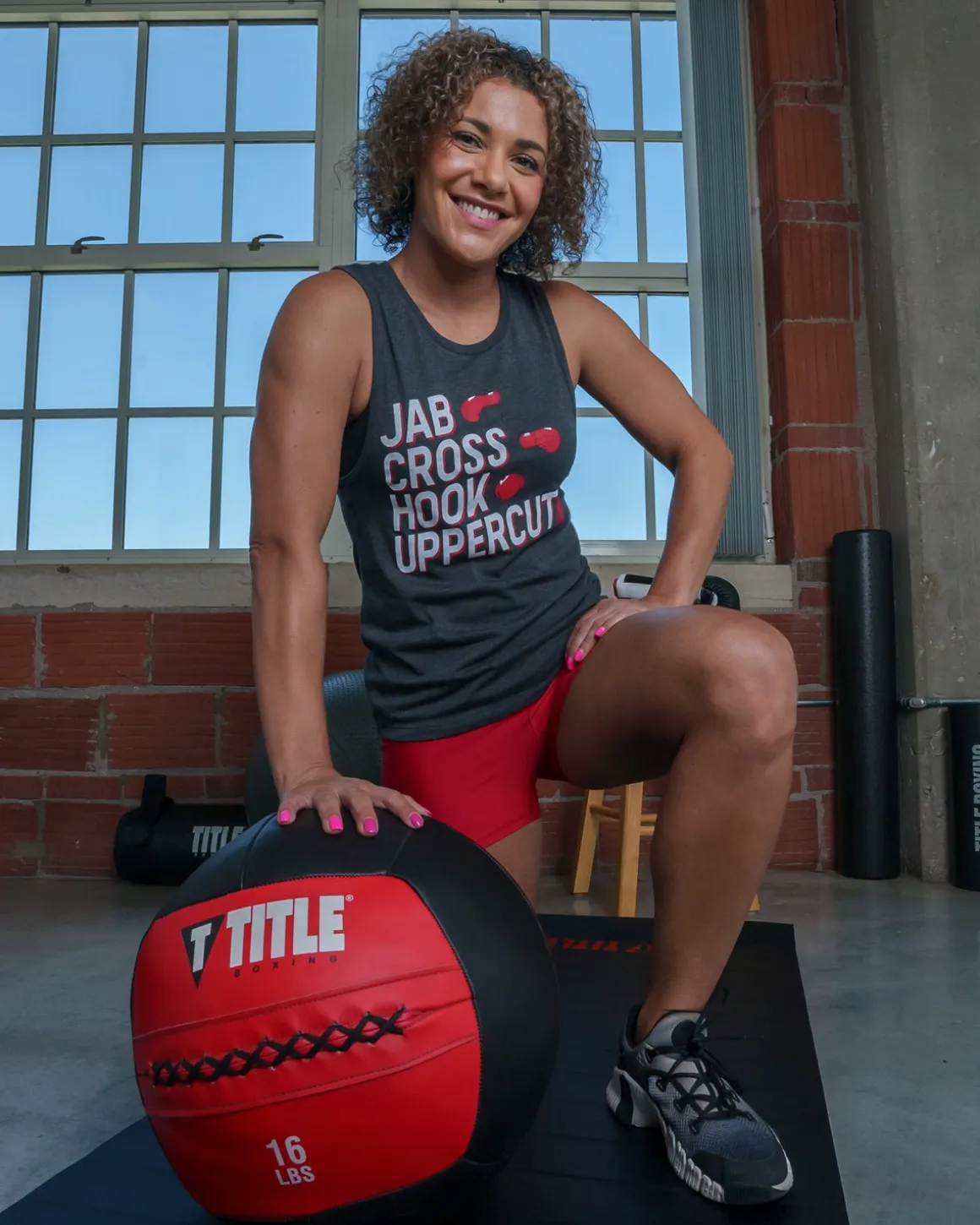 TITLE Boxing Jab Cross Women's Muscle Tee