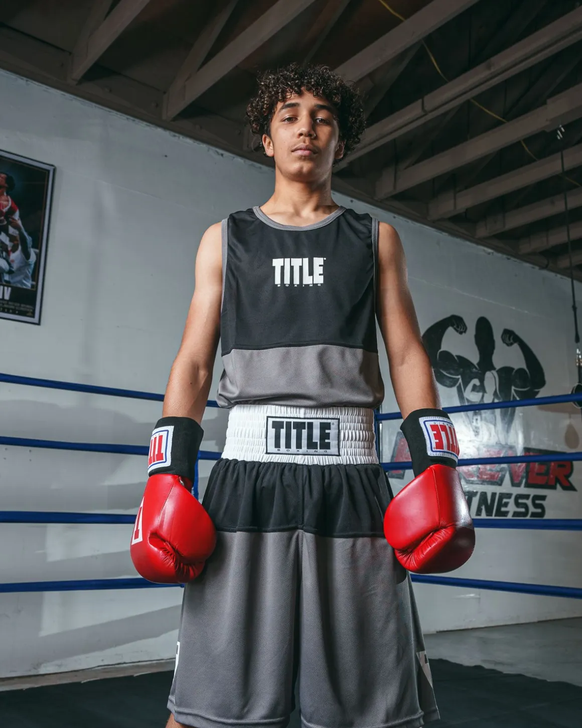 TITLE Boxing Latitude Amateur Boxing Set