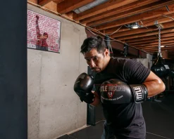 TITLE Boxing Peak Bag Boxing Gloves