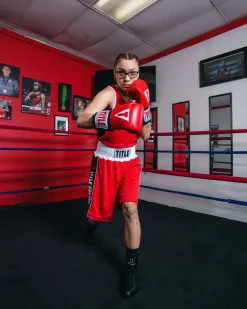 TITLE Boxing Stinger Reversible Amateur Boxing Set