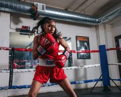 TITLE Boxing Women's Reversible Elite Amateur Boxing Set