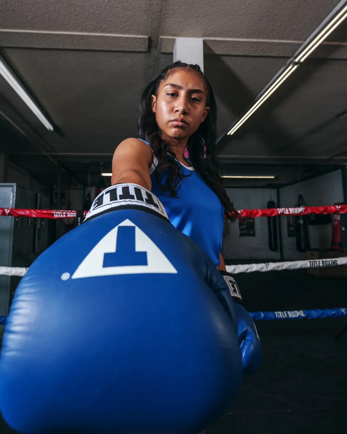TITLE Boxing Women's Reversible Elite Amateur Boxing Set