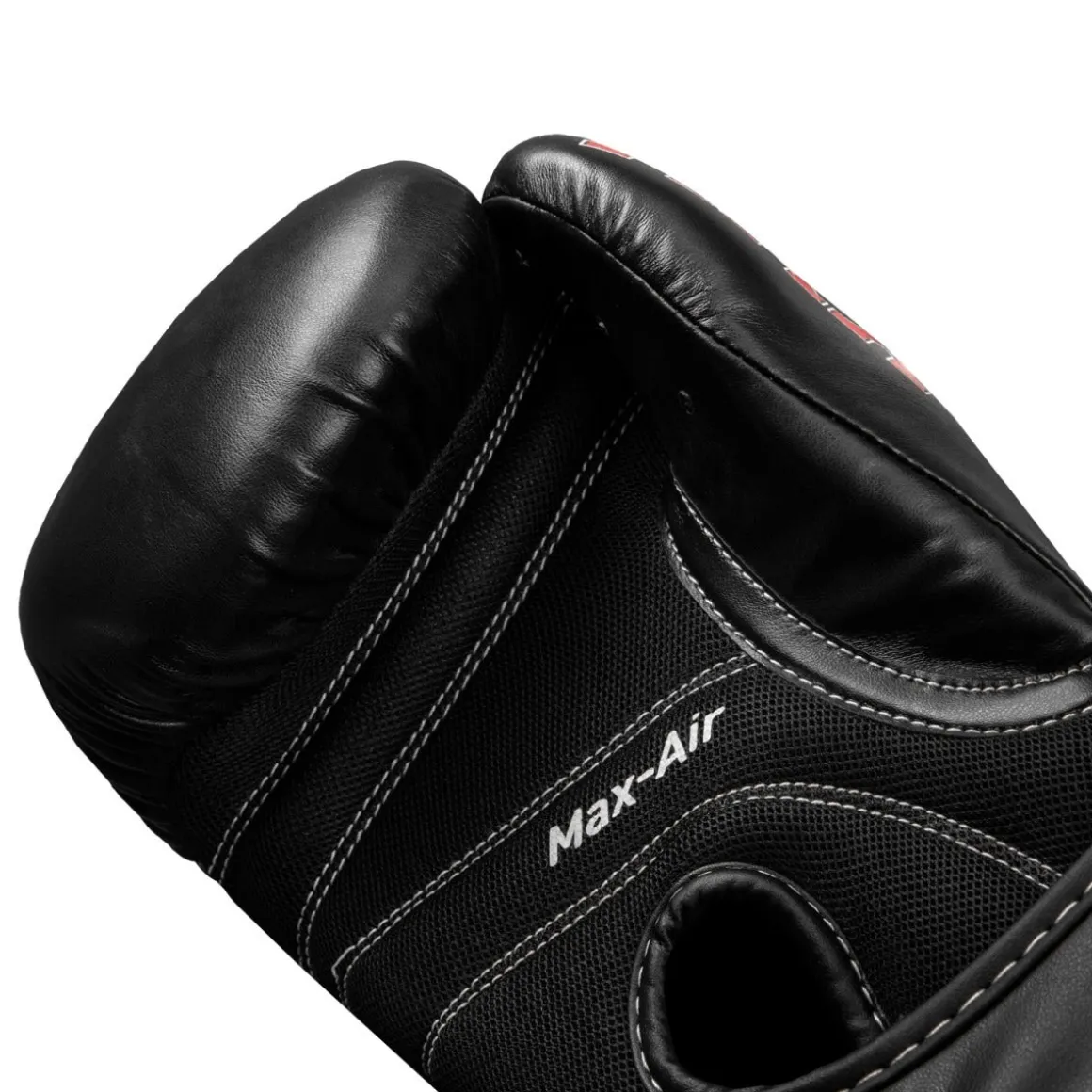 TITLE Classic Black Max Boxing Gloves