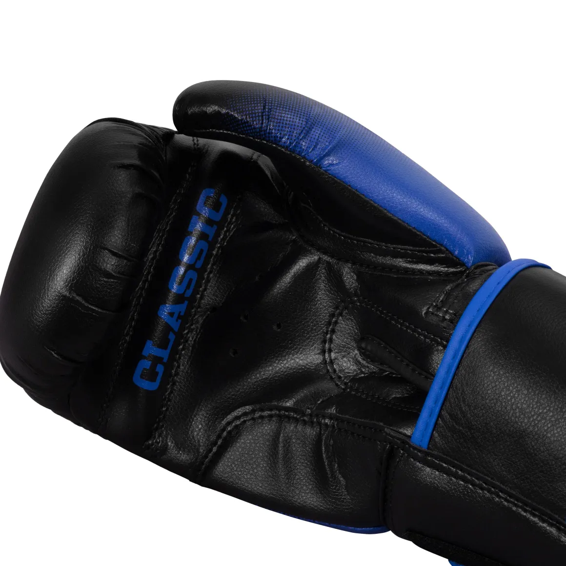 TITLE Classic Crusade Boxing Gloves