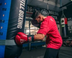 TITLE Classic Power Weight Bag Boxing Gloves