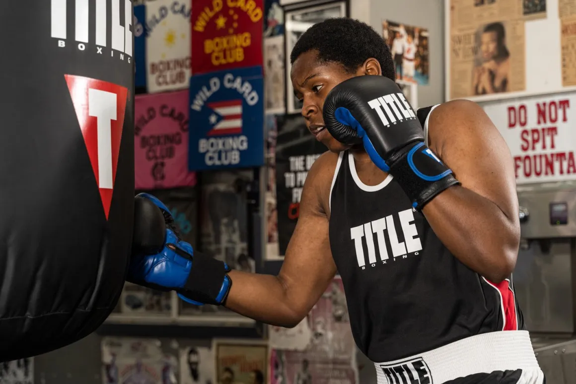 TITLE Dynamic Strike Heavy Bag Gloves