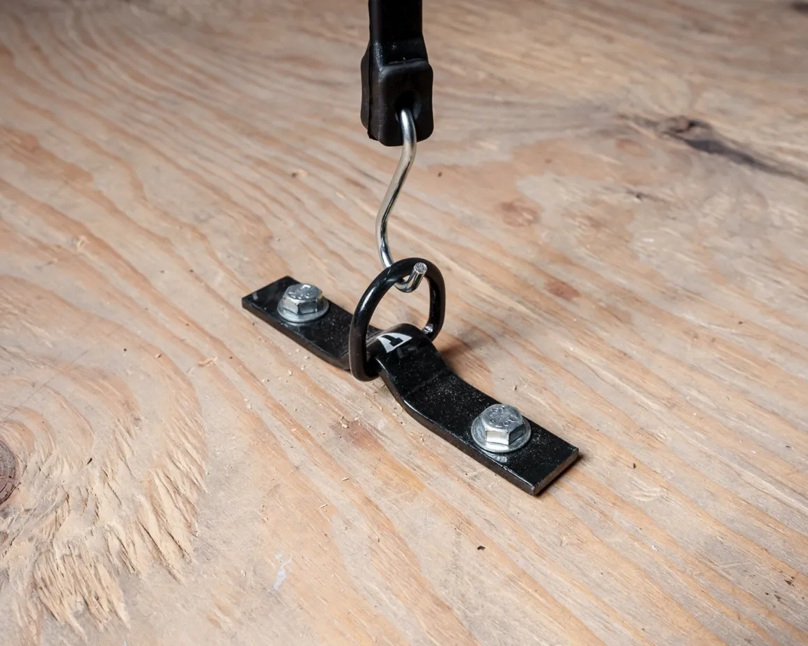 TITLE Floor Mount Bag Anchor