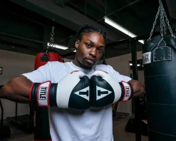 TITLE GEL Suspense Training Gloves
