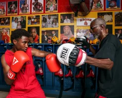 TITLE GEL World Contoured Punch Mitts