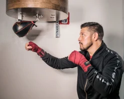 TITLE Gyro Balanced Leather Speed Bag