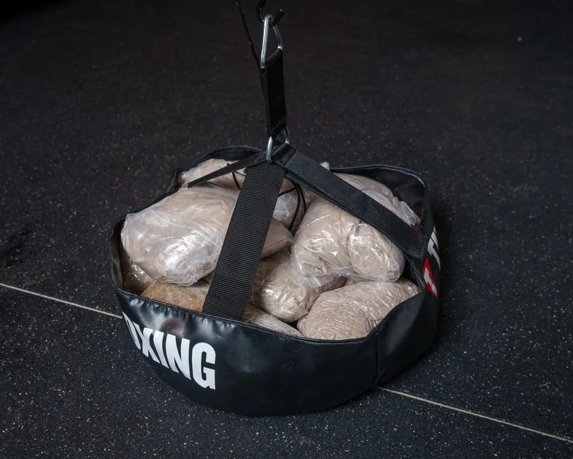 TITLE Open-Face Bag Anchor