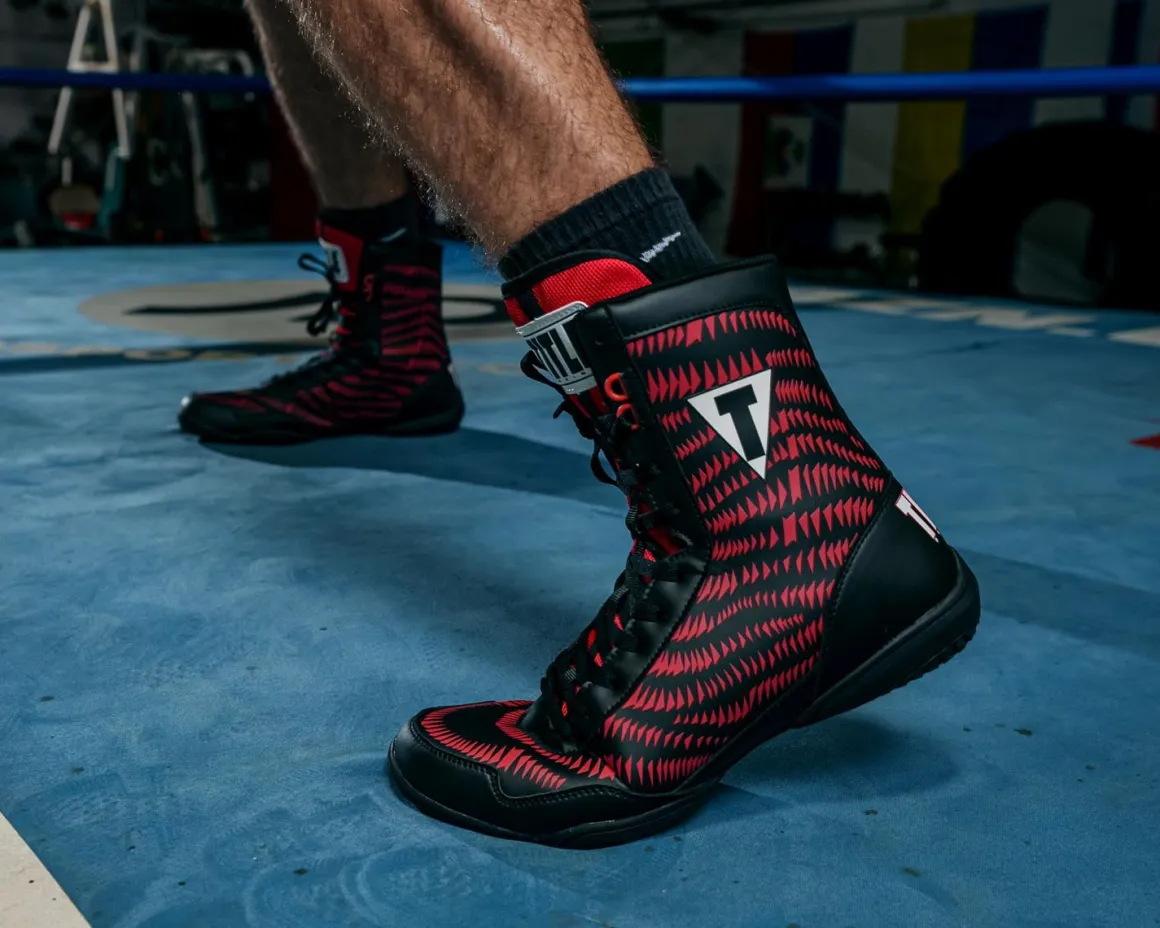 TITLE Predator Boxing Shoes 2.0