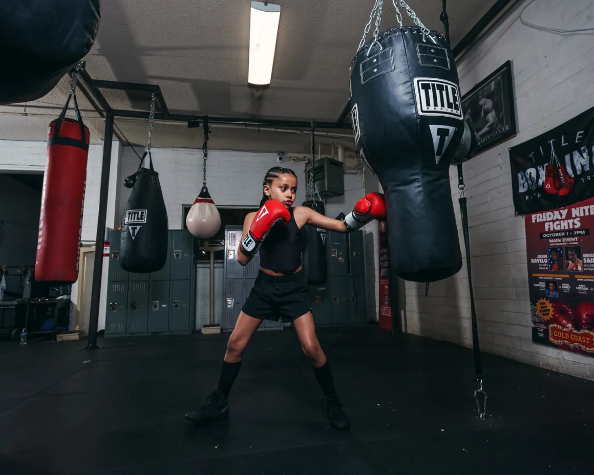 TITLE Premier Leather Super Bag Boxing Gloves 2.0