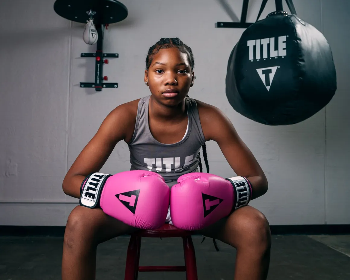 TITLE Premier Leather Super Bag Boxing Gloves 2.0