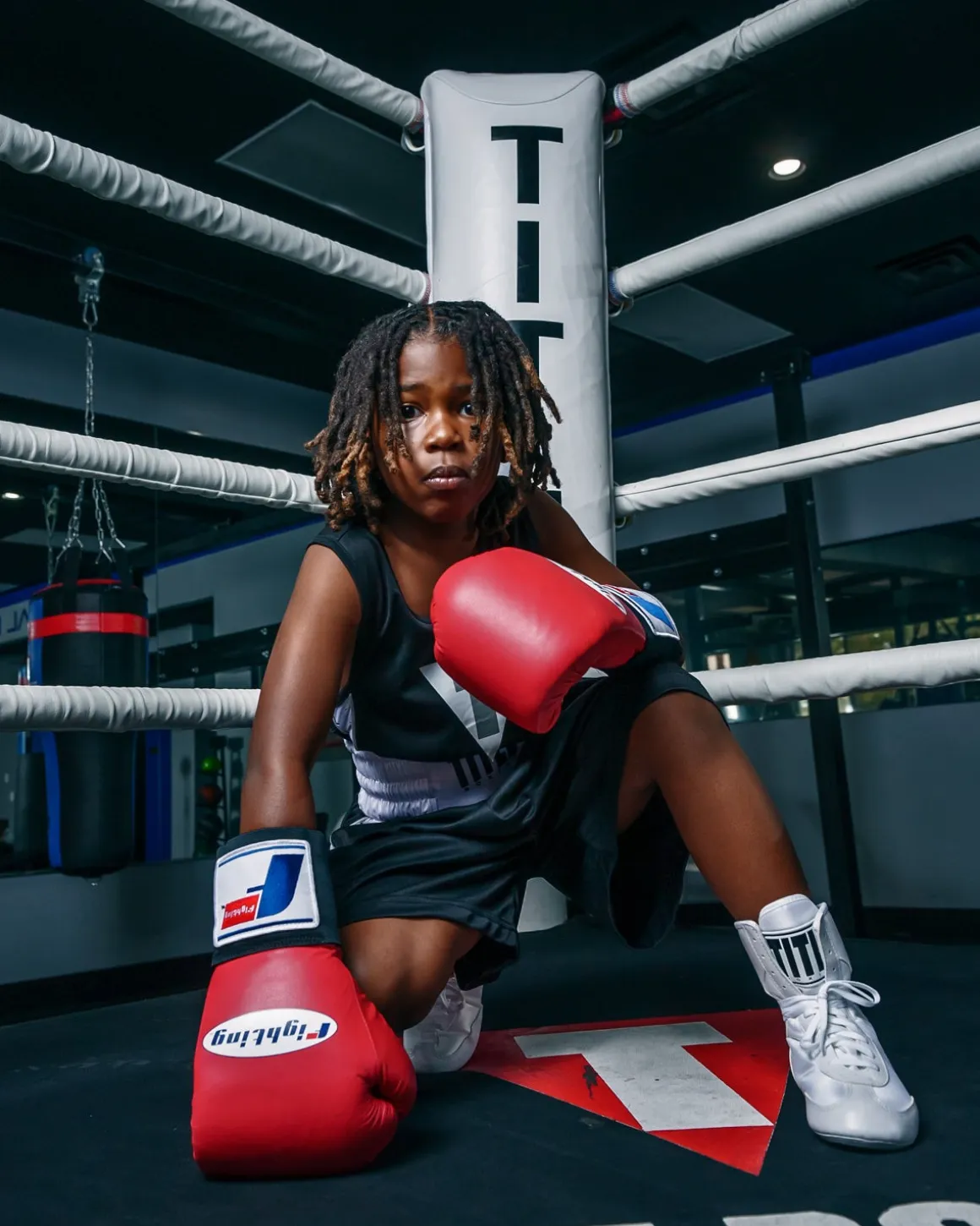 TITLE Speed-Flex Encore Mid Boxing Shoes