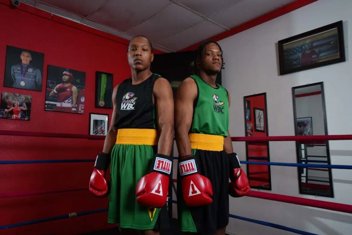 TITLE WBC Amateur Competition Outift